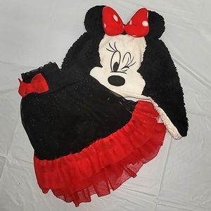 4T Girl's Disney Minnie Mouse themed tule skirt and XS Minnie Mouse winter hat